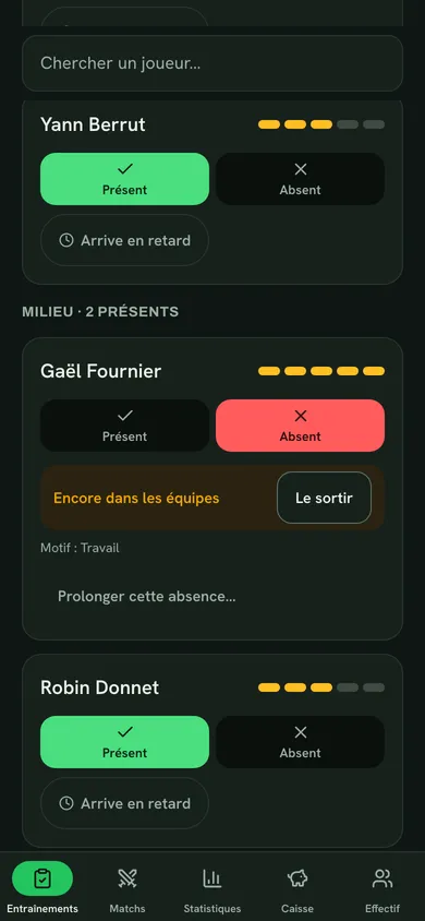 Le motif, un tap de plus. Il compte dans son assiduité.